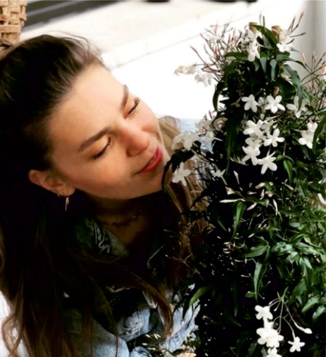 asli enver kimdir 3