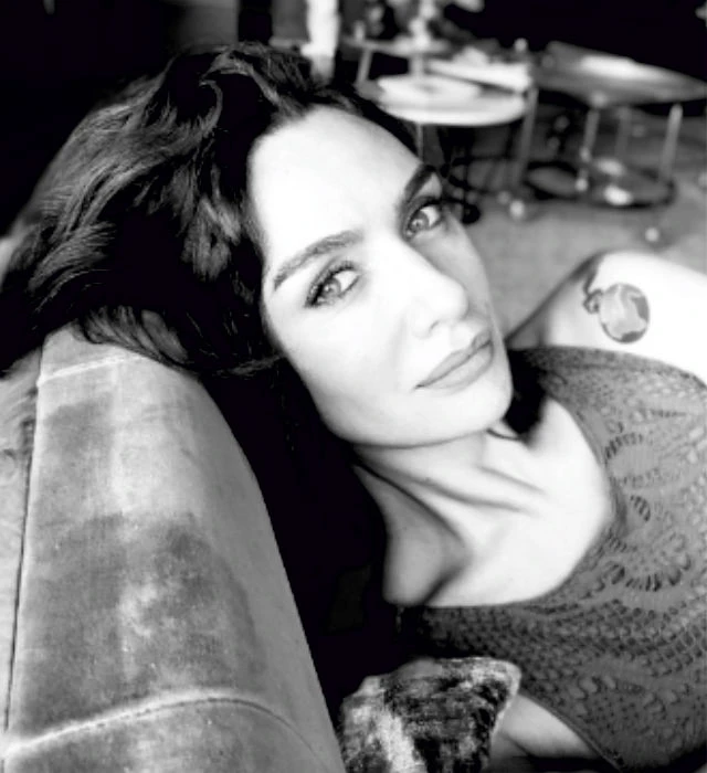 birce akalay 1