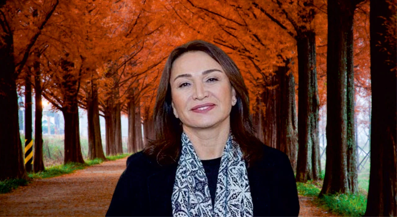demet akbag 1