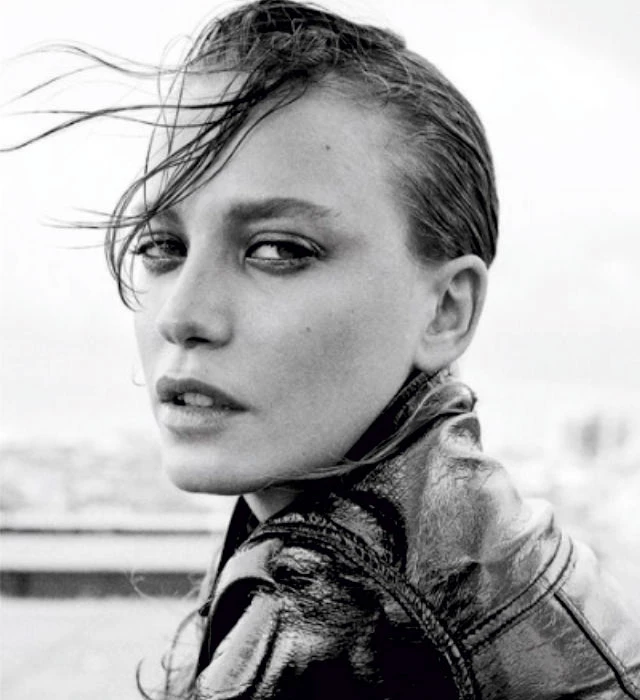 serenay sarikaya 4