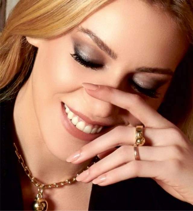 sinem kobal 1