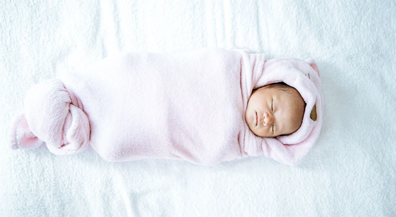 uyuyan bebek ve sarilik olan bebek uykudan nasil uyandirilir 8 kesin cozum 3
