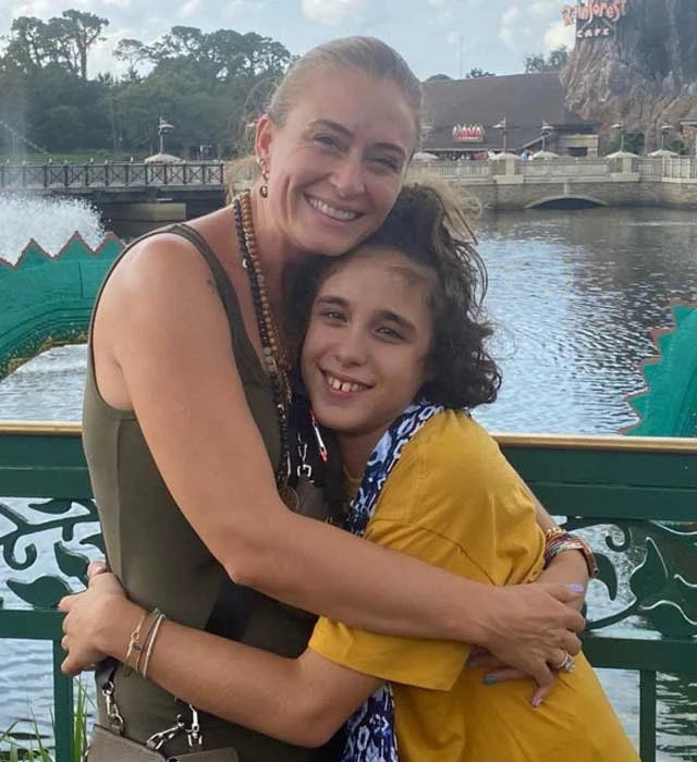ceyda duvenci haftanin 6 gunu 15 saat calismak bana uygun degil 5