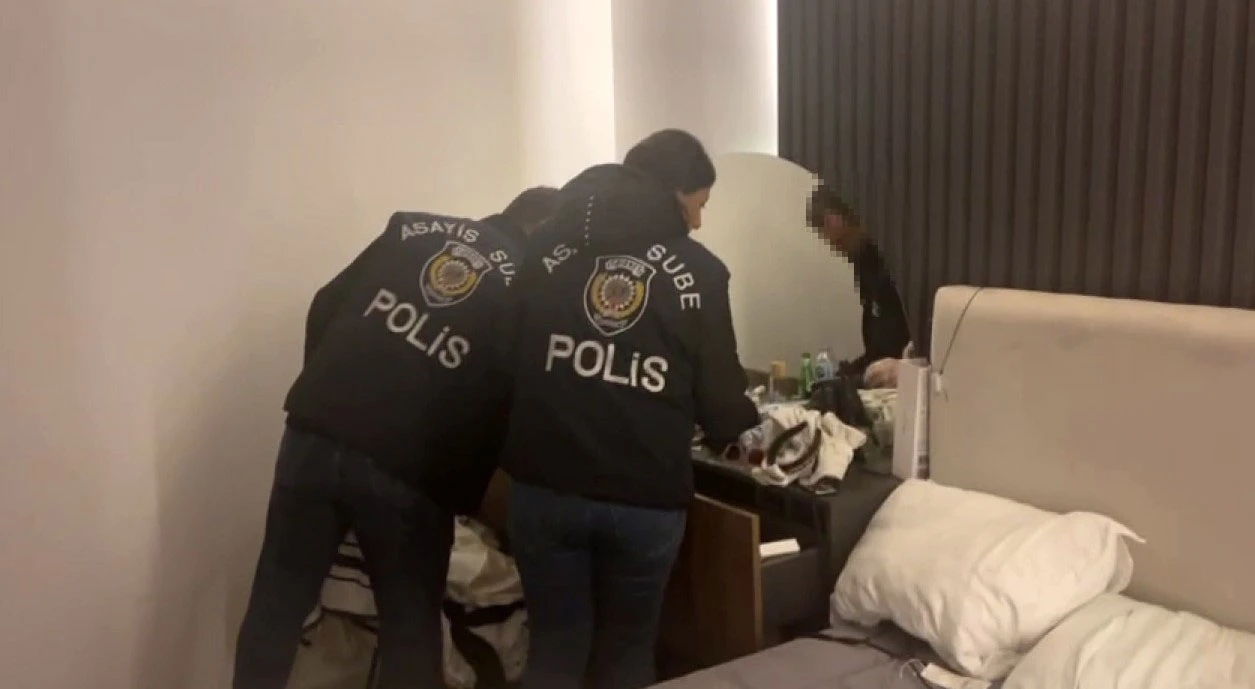 bahar candan nihal candan kardesler saglik kontrolune gotoruldu 4