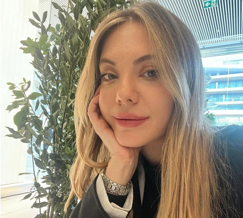 eda ece bugrahan tuncer ciftinin bebeklerinin cinsiyeti belli oldu 2
