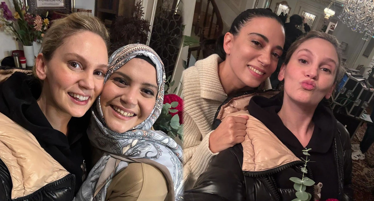 farah zeynep abdullah tan yeni kizilcik serbeti goruntuleri 6