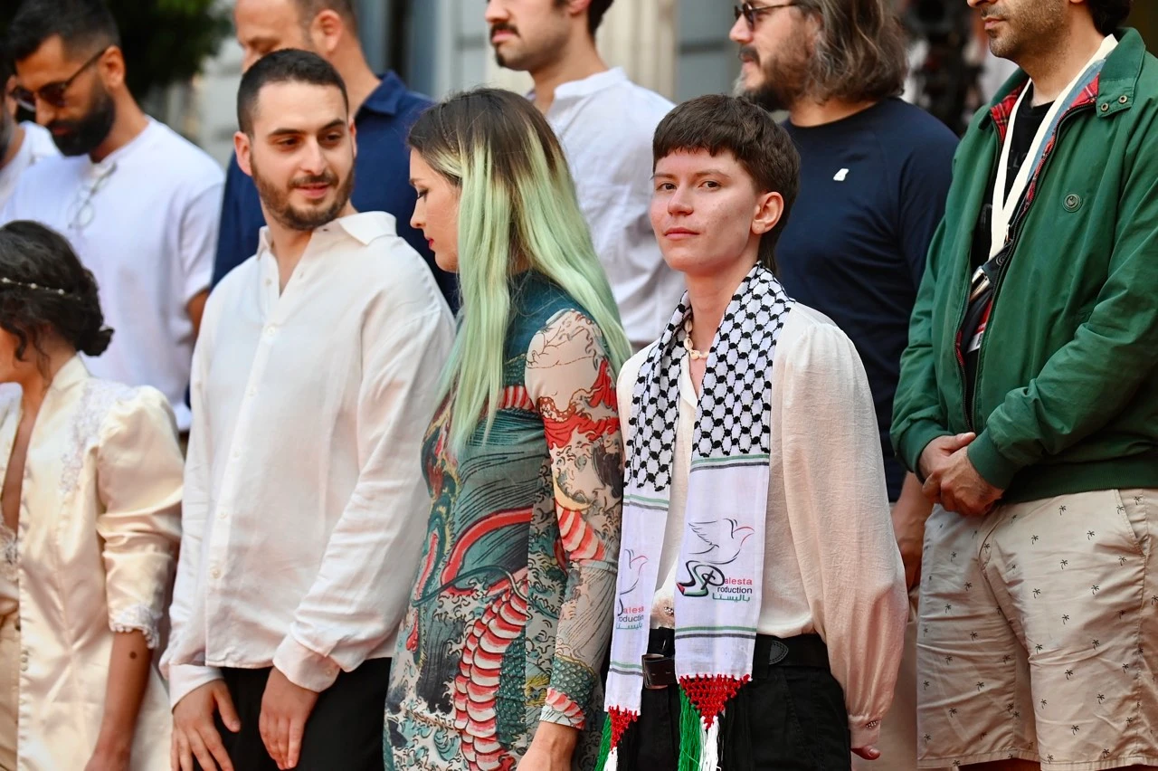 aa 20240821 35457651 35457648 saraybosna film festivalinde kirmizi halida filistin bayragi tasindi