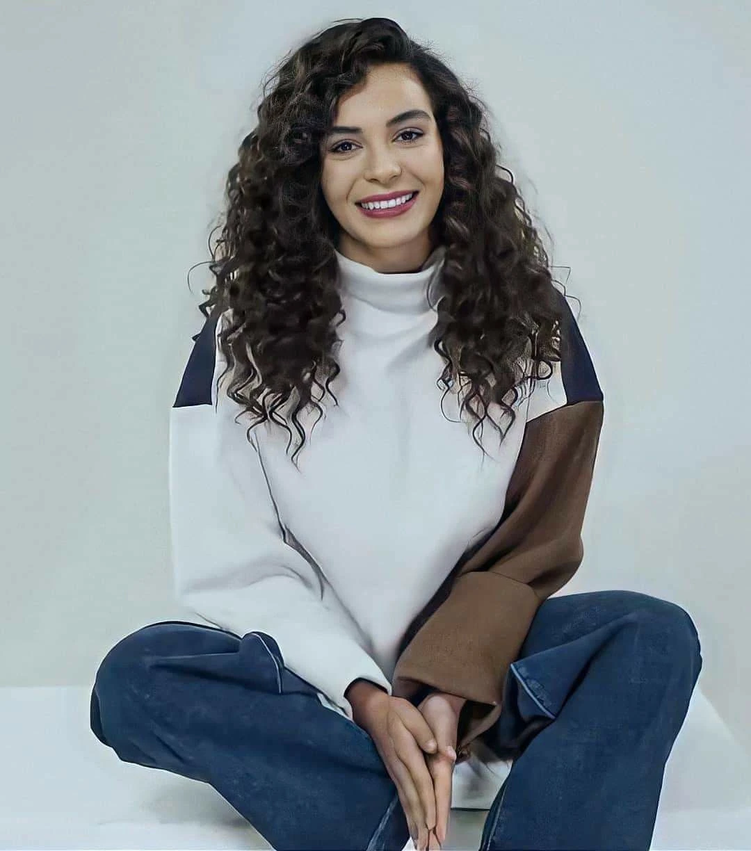 ebru sahin sac rengi ve modelleri 6