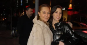 1200x627 hulya avsar ve kizi zehra cilingiroglu fotograflariyla sosyal medyayi salladi 1554969298814