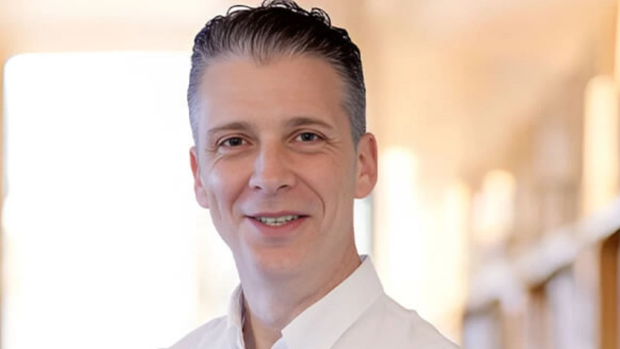 Güçlü Mete kimdir?