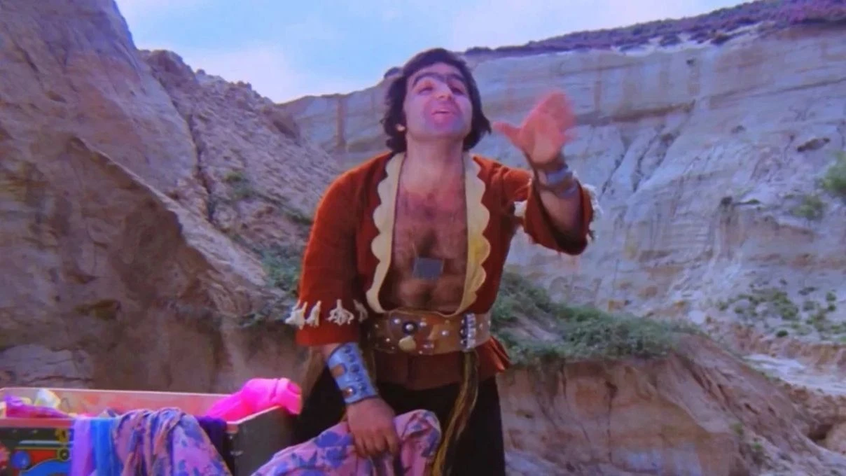 Necdet Kökeş kimdir?