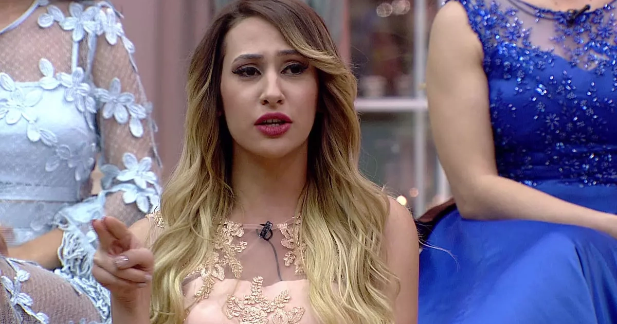 586e0e4704207c35402f4bf9