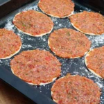 MasterChefin dillere destan Tarsus bardak alti lahmacun tarifi Herkes bunun pesinde yok boyle bir lezzet