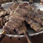MasterCheften Erzurum usulu evde Cag kebabi Lokum gibi pisen etlerin sirri burada