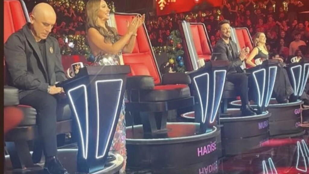 O Ses Turkiye Yilbasi Ozelde seslendirecegi Kizilciklar oldu mu performansi