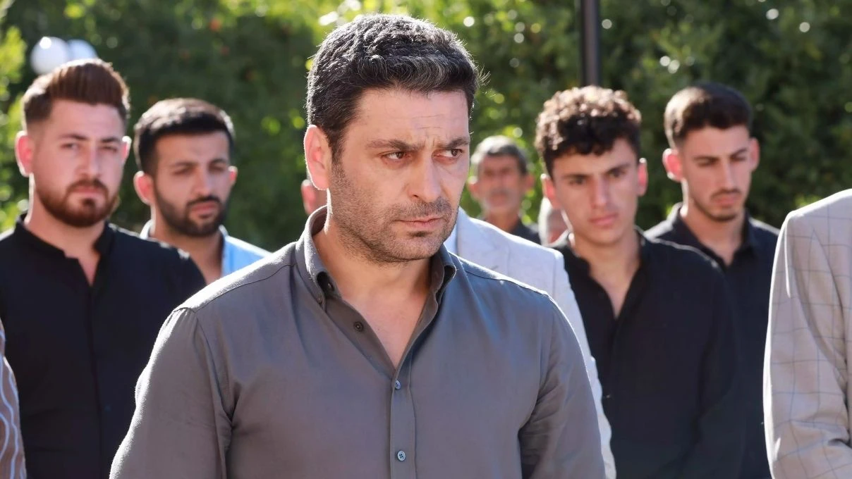 Ozan Akbaba Uzak Şehir’den ayrıldı mı? Ozan Akbaba’nın eşine ne oldu?