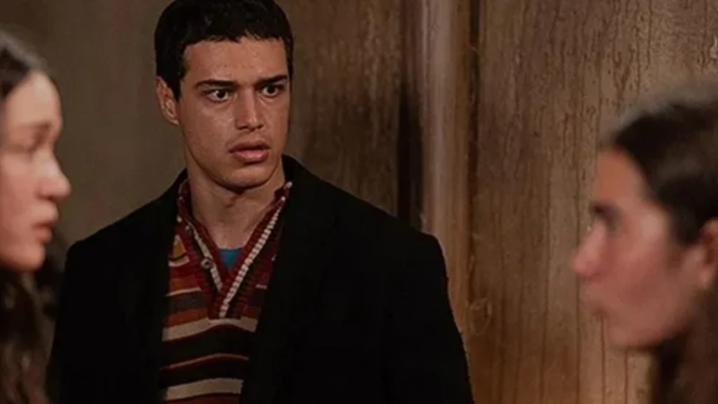 Sahipsizler dizisinin Cemosu Kaan Mirac Sezen diziden ayriliyor mu Kaan Mirac Sezen Sahipsizlere veda mi edecek