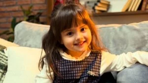 Taşacak Bu Deniz dizisinin minik hayranı Sehra ‘Karabulut’ türküsünü seslendirdi! Performansıyla sosyal medyayı salladı