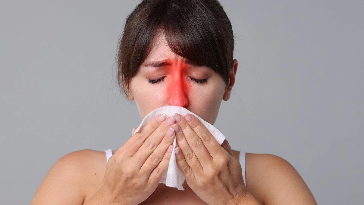 Kronik sinüzit kış aylarında kabusa dönüyor! Banyo yaparken bir kez daha düşünün 10 Kronik sinüzit kış aylarında kabusa dönüyor! Banyo yaparken bir kez daha düşünün