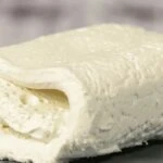 2 parmak kalinliginda kaymak cikiyor En sert yogurt tarifi