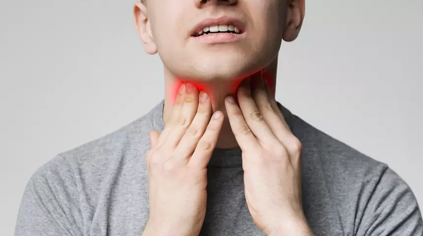 Son günlerde arttı! Boğaz enfeksiyonunu en hızlı geçiren karışım 4 21783899 860x480 1