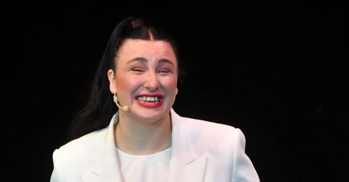 Yasemin Sakallıoğlu’ndan Altın Kelebek itirafı! Sahneye terapi alıp çıktım, konuşmamı tek bir isme bakarak yaptım 4