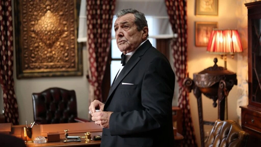 A.B.I dizisinin 2 bolumde Hancioglunun gizli dusmani Melek Hancioglunu kim kacirdi