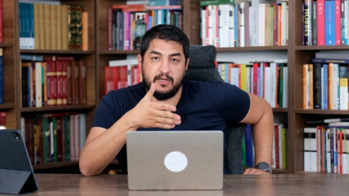 Altay Cem Meriç kimdir kaç yaşında? Altay Cem Meriç mesleği nedir?