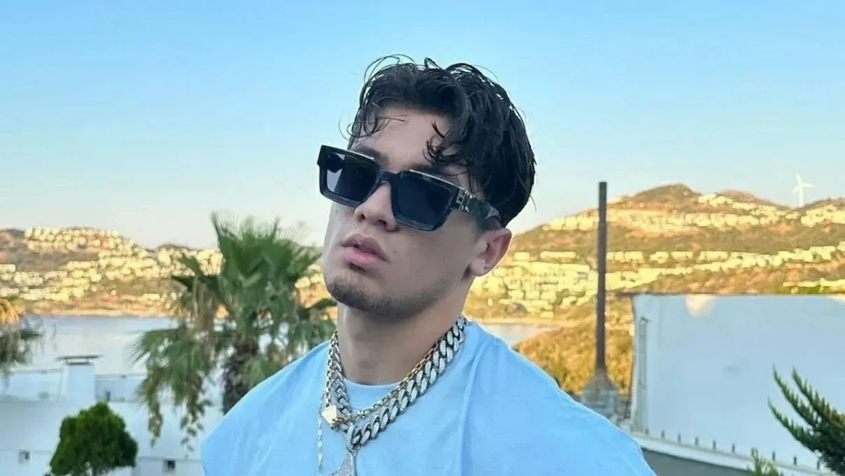 Rapçi Çakal ve oyuncu Türkü Su Demirel için aşk iddiası! Birlikte ayrıldılar