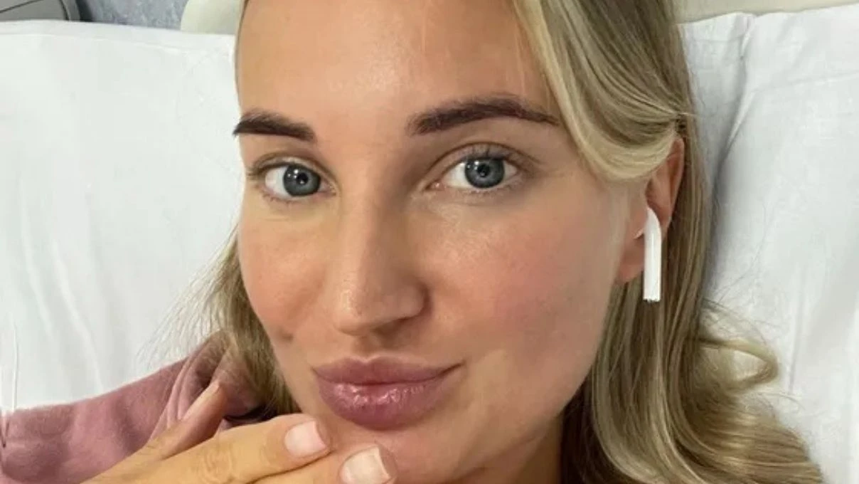 Sosyal medya fenomeni Yulia Burtseva’nın estetik operasyonu sonu oldu! Anafilaktik şok geçirdi, 38 yaşında hayatını kaybetti 6 Sosyal medya fenomeni Yulia Burtseva’nın estetik operasyonu sonu oldu! Anafilaktik şok geçirdi, 38 yaşında hayatını kaybetti