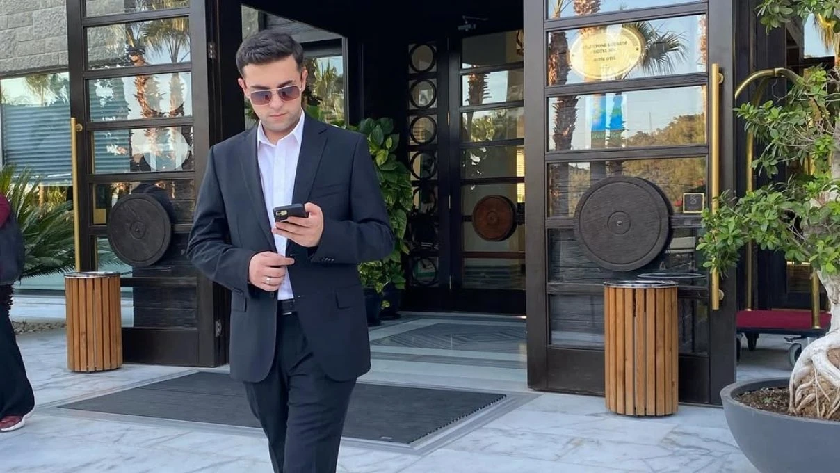 Berat Efe Parlar kimdir kaç yaşında? Berat Efe Parlar hangi dizilerde oynadı?