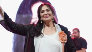 Usta isim Türkan Şoray’dan hayranlarına müzik keyfi!