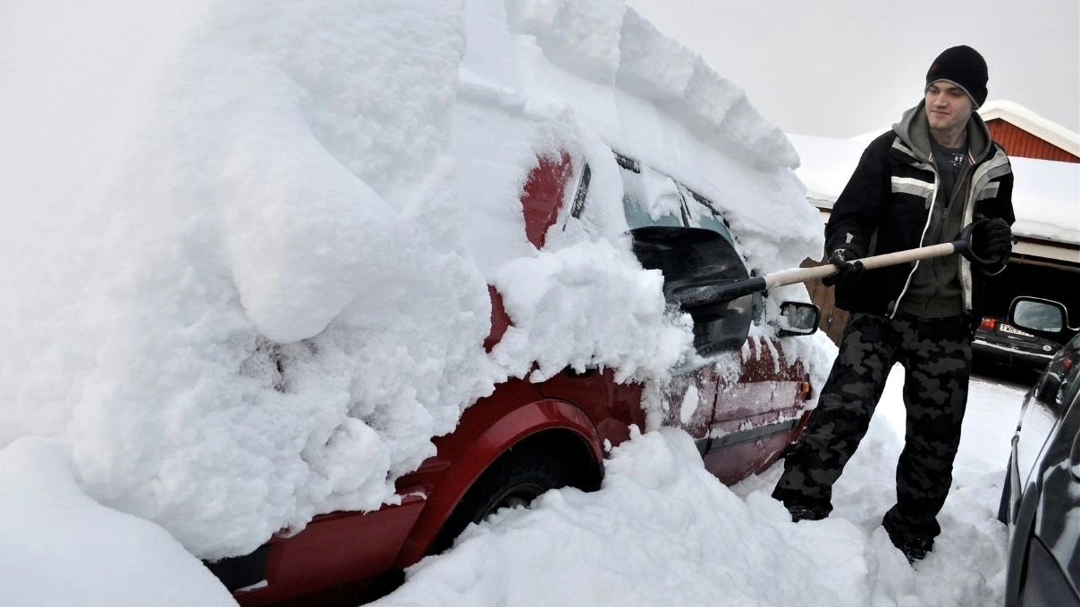 Arabanızın karda kalmasını istemiyorsanız! Muhteşem ipuçları