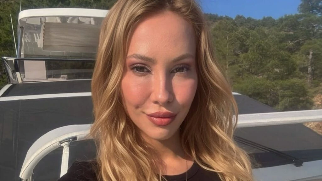 Rabia Karaca kimdir, kaç yaşında? Kısmetse Olur gelini Rabia Karaca neden gözaltına alındı? 5 Rabia Karaca