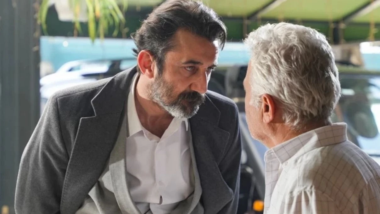 Necip Memili Eşref Rüya dizisinden ayrıldı mı? Eşref Rüya dizisinden hangi oyuncular ayrıldı?