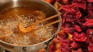 Diyarbakırlıların kahvaltısından eksik olmayan karışık türlü kurutması!