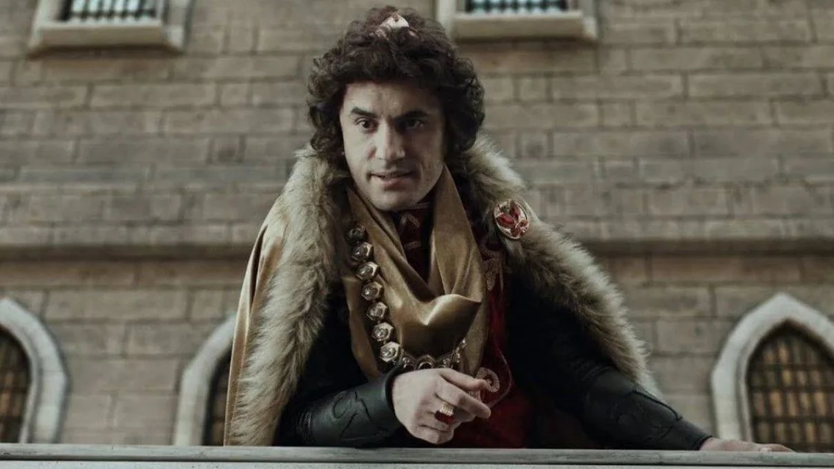 Giray Altınok’tan hayranlarını sevindiren yeni proje! Vampir dizisiyle ekranlara gelecek 5 Giray Altınok’tan hayranlarını sevindiren yeni proje! Vampir dizisiyle ekranlara gelecek