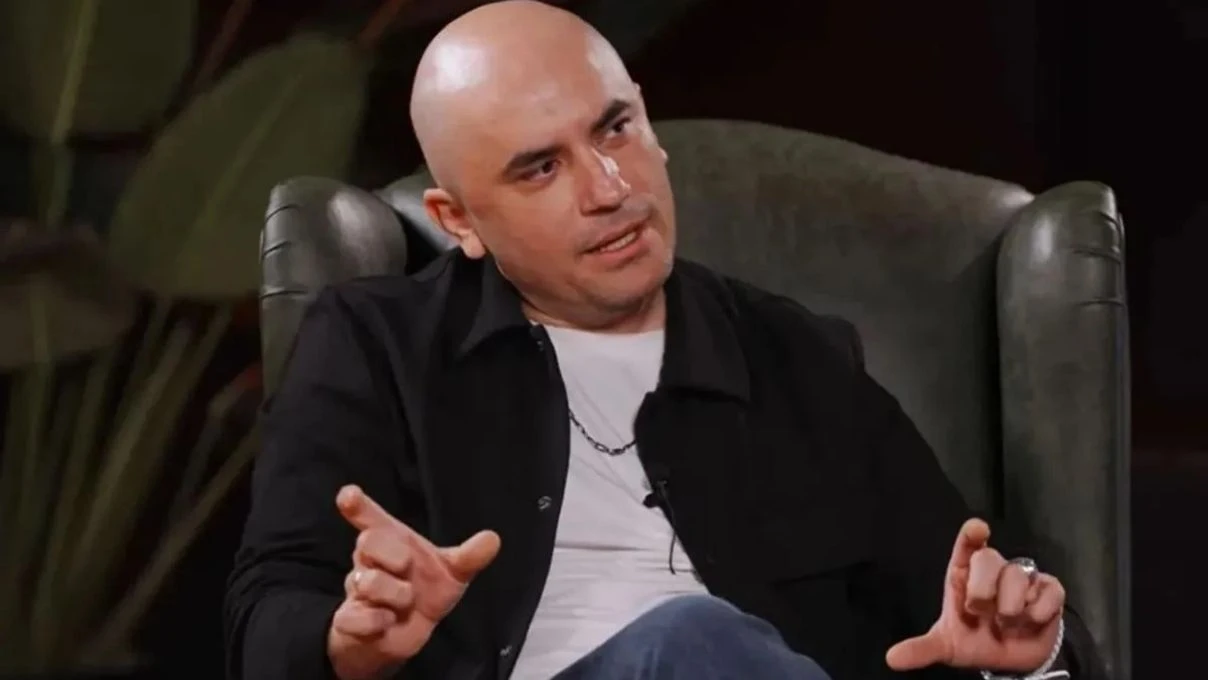 Giray Altınok’tan hayranlarını sevindiren yeni proje! Vampir dizisiyle ekranlara gelecek 7 Giray Altınok’tan hayranlarını sevindiren yeni proje! Vampir dizisiyle ekranlara gelecek