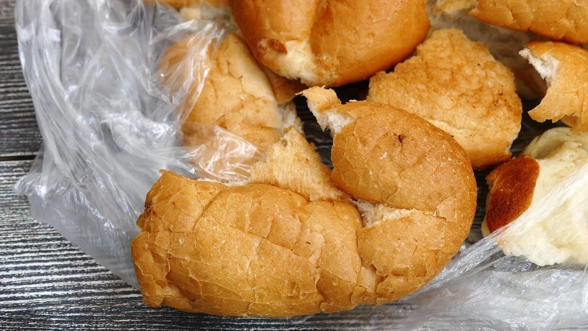 Bayat ekmekle yapılan en iyi lezzet! Çıtır çıtır