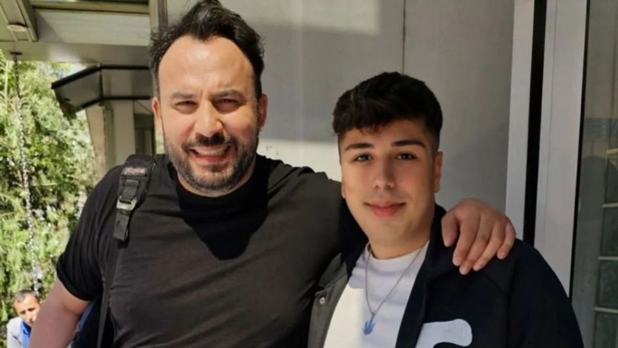 Kavak Yelleri diziyle ekranlara gelmişlerdi! Fenomen dizinin oyuncuları şimdiki halleriyle dikkat çekiyor 7 Kavak Yelleri diziyle ekranlara gelmişlerdi! Fenomen dizinin oyuncuları şimdiki halleriyle dikkat çekiyor