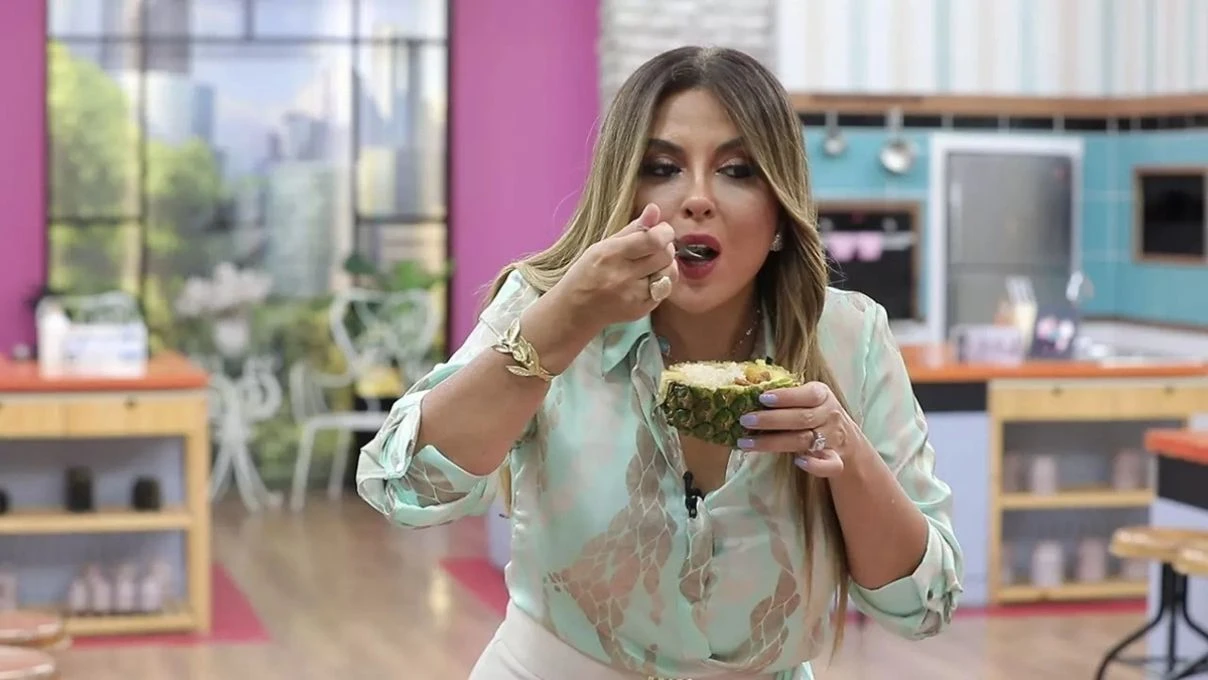 Gelinim Mutfakta kaynanası kendini Hülya Avşar’a benzetti! Kendini Hülya Avşar’a benzeten Gelinim Mutfakta kaynanası kim?