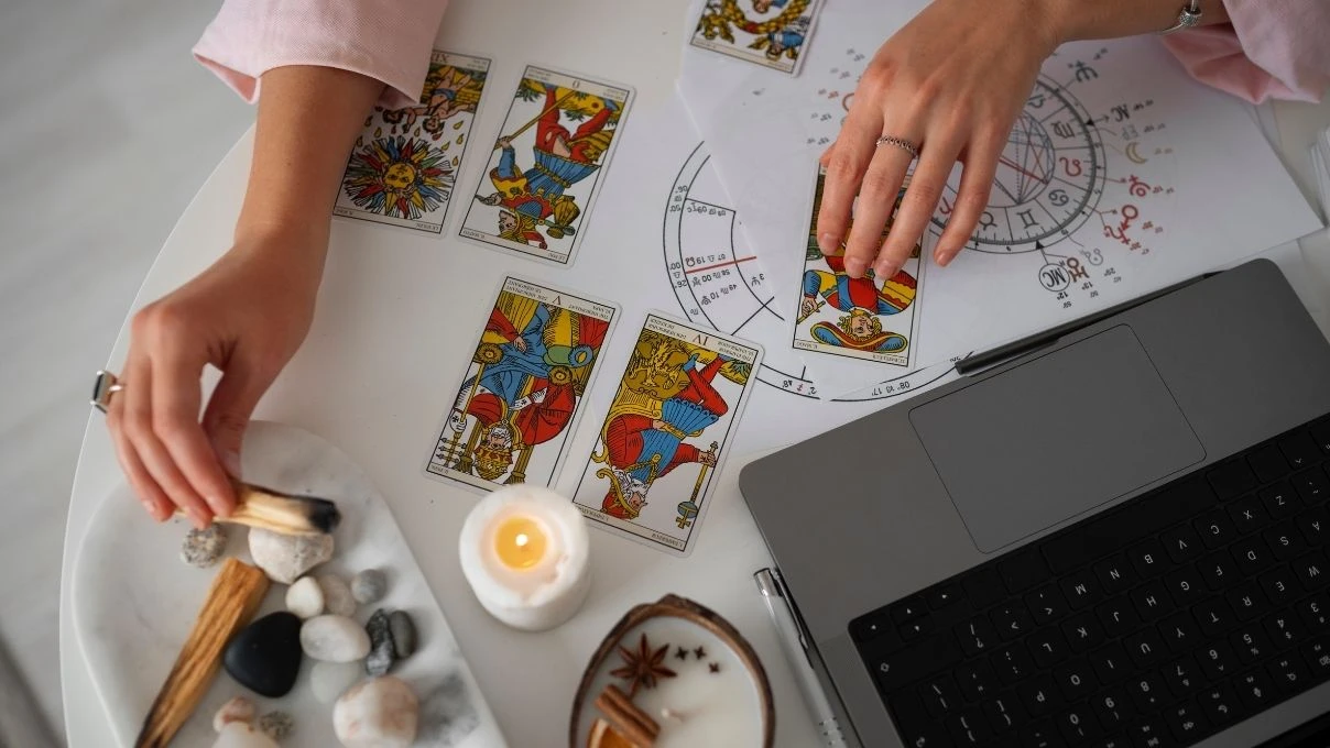 Günlük tarot kart açılımı 1 Şubat 2026! Yeni ay da olacaklara dikkat edin