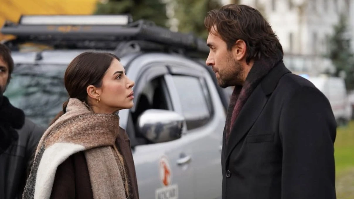 Taşacak Bu Deniz 16 bölümde Eleni sırrı öğrenecek mi? Adil Esme’ye resti çekiyor 4 Adsiz tasarim 2 18