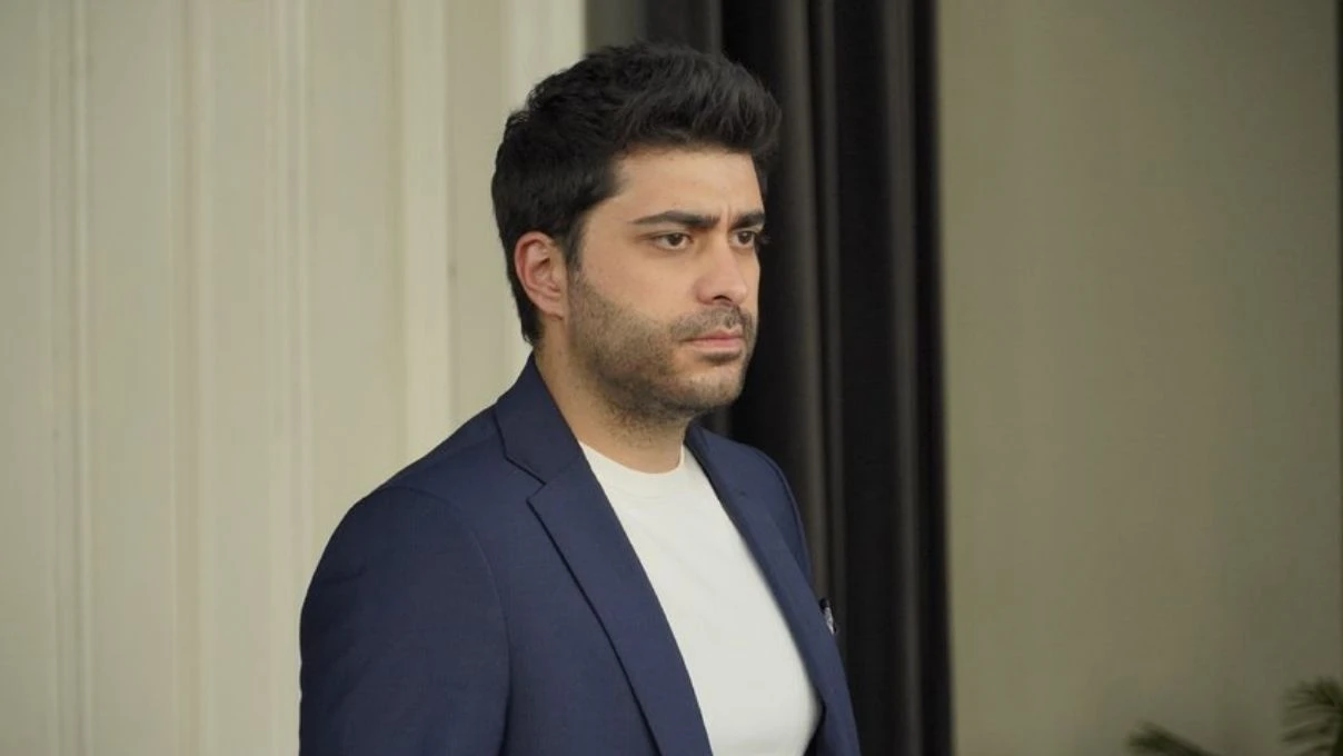 Kızılcık Şerbeti dizisinin yeni Fatih’i belli oldu mu? Emre Dinler Kızılcık Şerbeti’nin oyuncu kadrosuna mı katıldı? 5 Kızılcık Şerbeti dizisinin yeni Fatih’i belli oldu! Emre Dinler Kızılcık Şerbeti’nin oyuncu kadrosuna katıldı