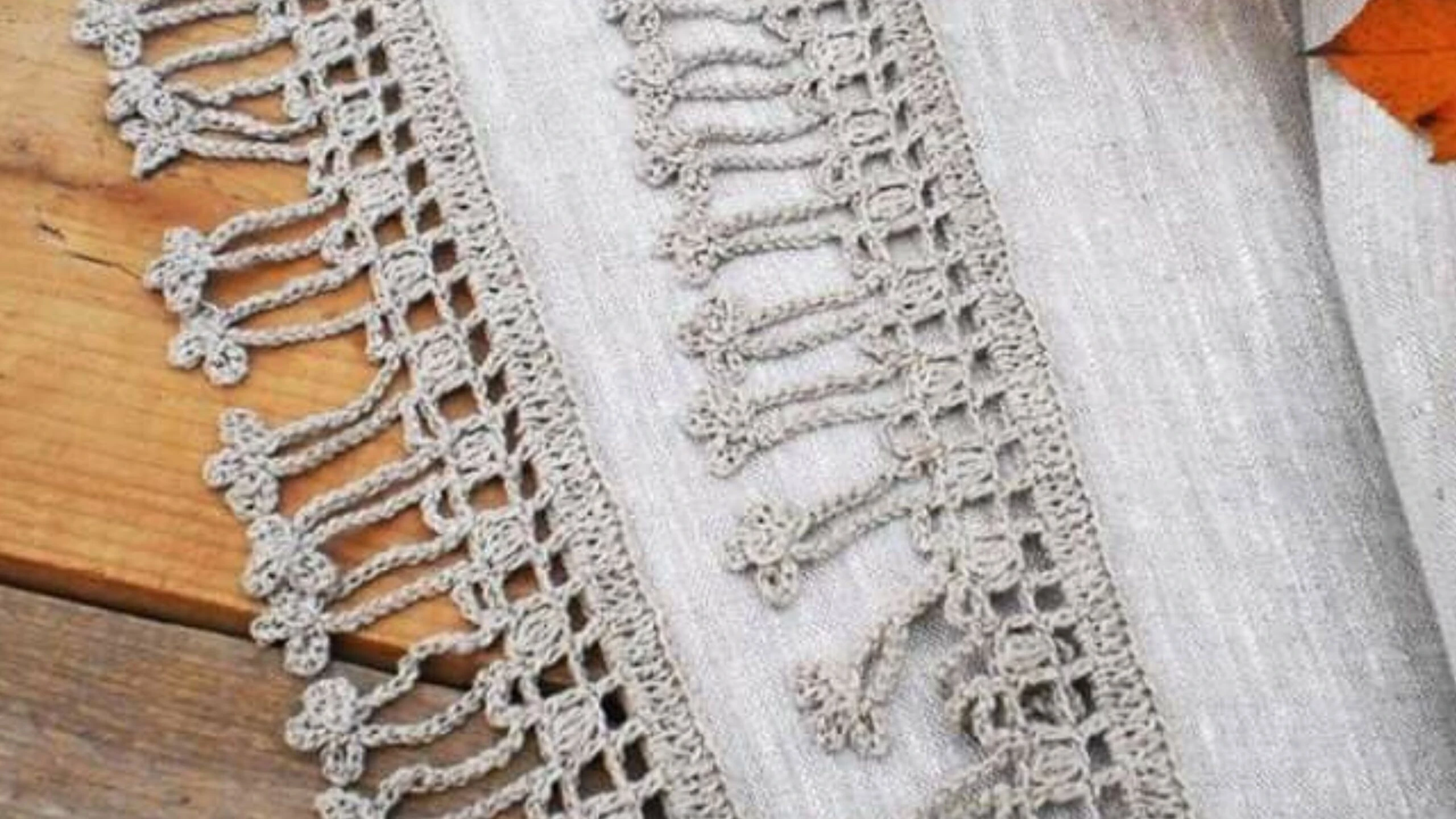 Çeyiz sandıklarının yeni gözdesi! Kalın iple örülen havlu kenarları 4 Adsiz tasarim 77 scaled