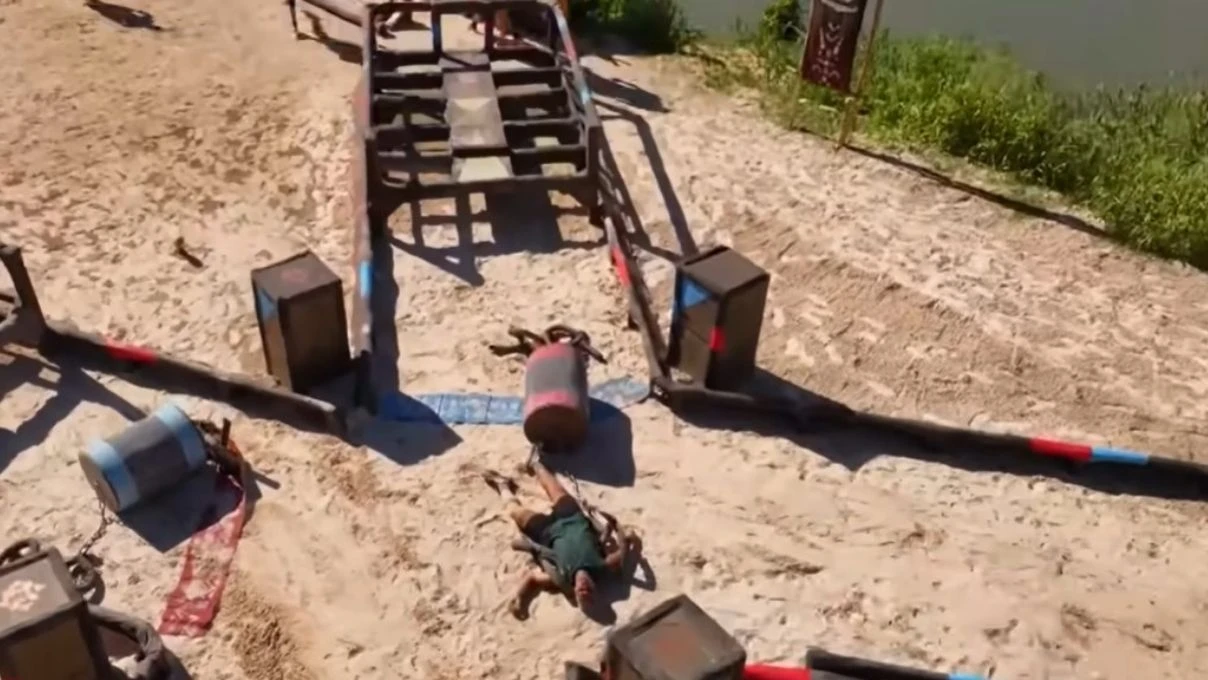 Doğuş dokunulmazlık oyunu sırasında fenalaştı! Doğuş Survivor’dan ayrılıyor mu? 5 Adsiz tasarim 9 14