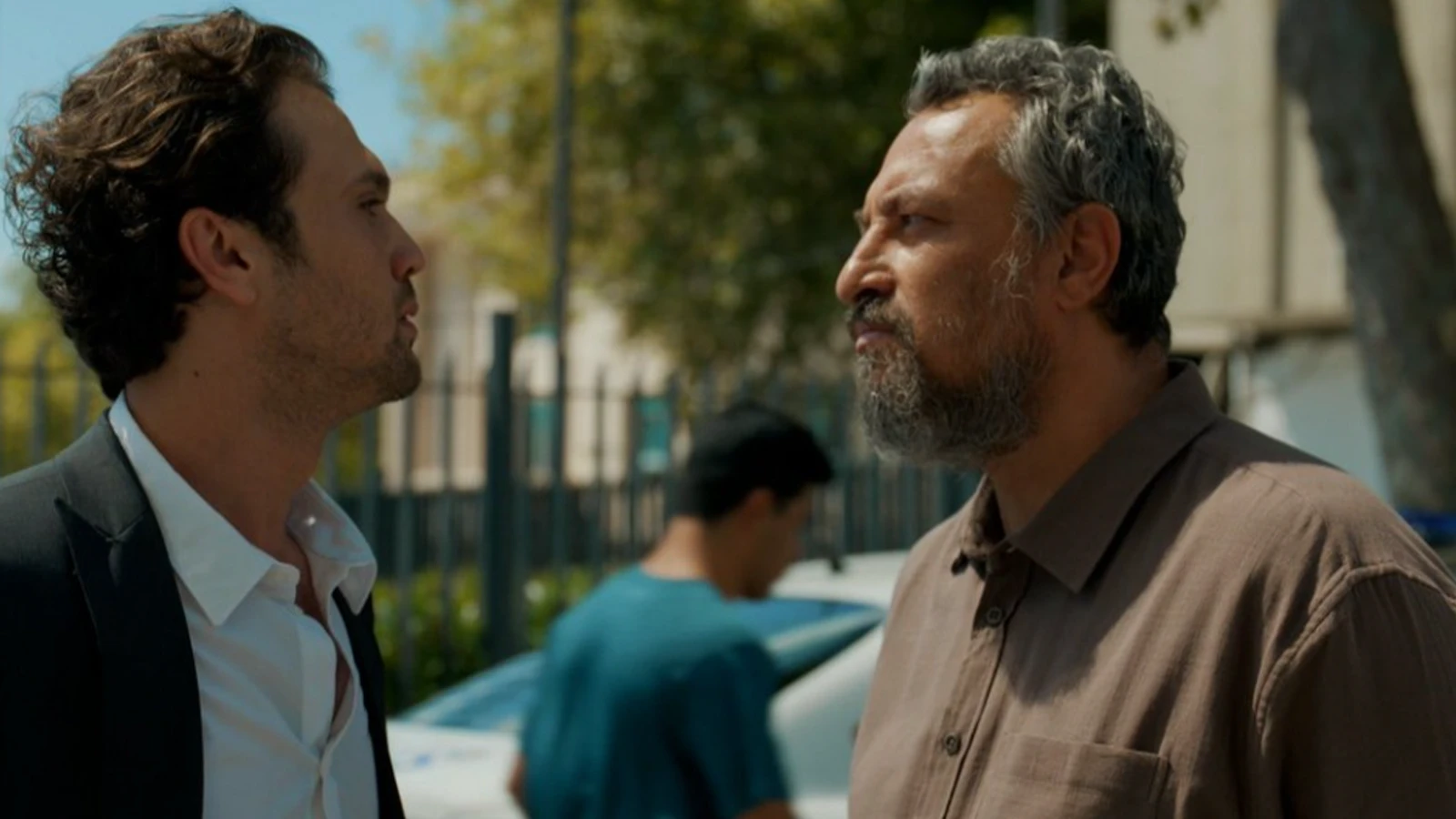 Aras Bulut Iynemli ve Onur Saylak Eve Giden Yol dizisinde bulustu Yilin kadrosu sekilleniyor