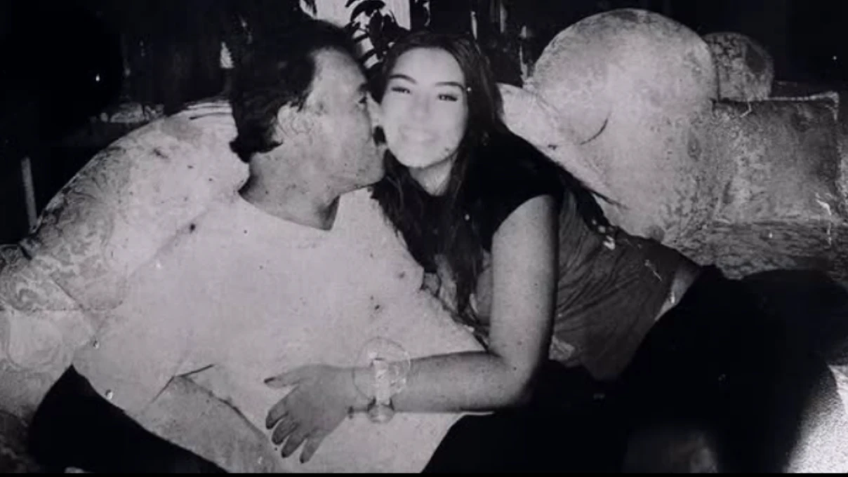 Ferdi Tayfur vefatının 1.yılında dualarla anıldı! Anmada dikkat çeken olay 7 Asli 2026 01 03T162507.374