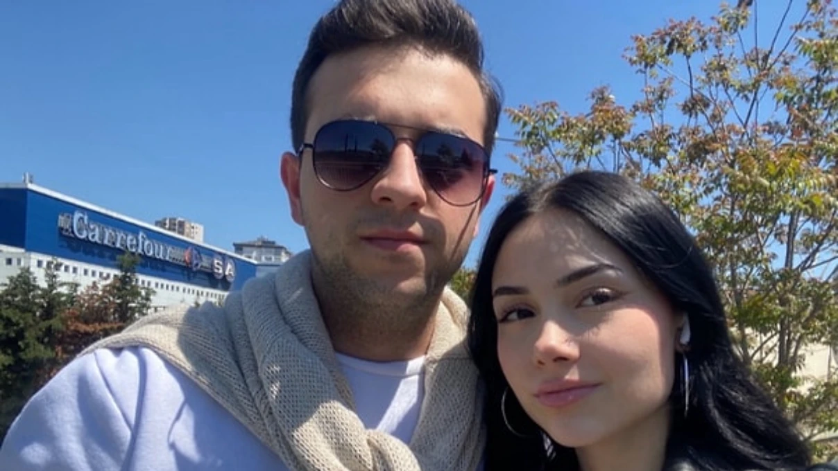 Berat Efe Parlar'ın nişanlısı Şevval kimdir? Güldüy Güldüy Show'un yıldızı Berat Efe Parlar evlilik açıklaması gündem oldu 6 Asli 2026 01 08T163619.046