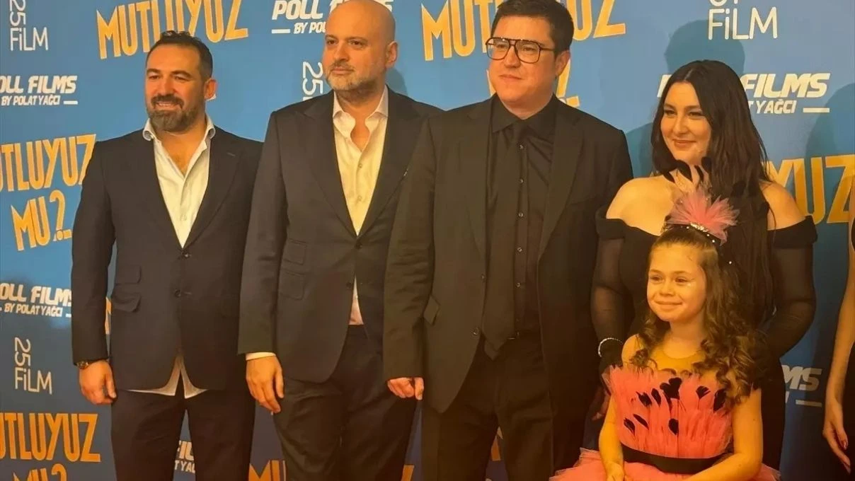 Damla Çolak kimdir, kaç yaşında? Damla Çolak anne babası kimdir? 9 Damla Çolak kimdir, kaç yaşında? Damla Çolak anne babası kimdir?